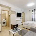 Pearl Free Private Parking Of Stayinthess 塞萨洛尼基